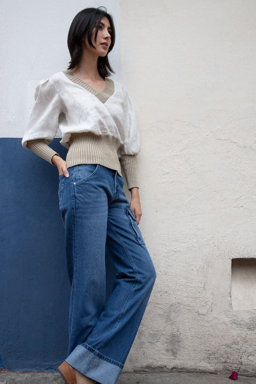 Blusa ruby lino en v carmesí
